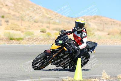 media/Oct-14-2023-TrackXperience (Sat) [[0517685739]]/Level 1/session 3 turn 2/